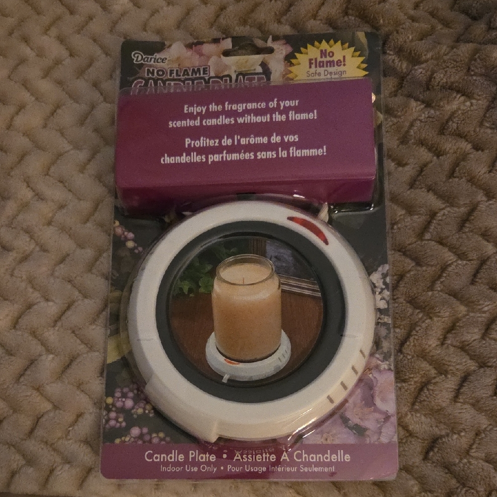 Darice No Flame Candle Plate - Cream and Black